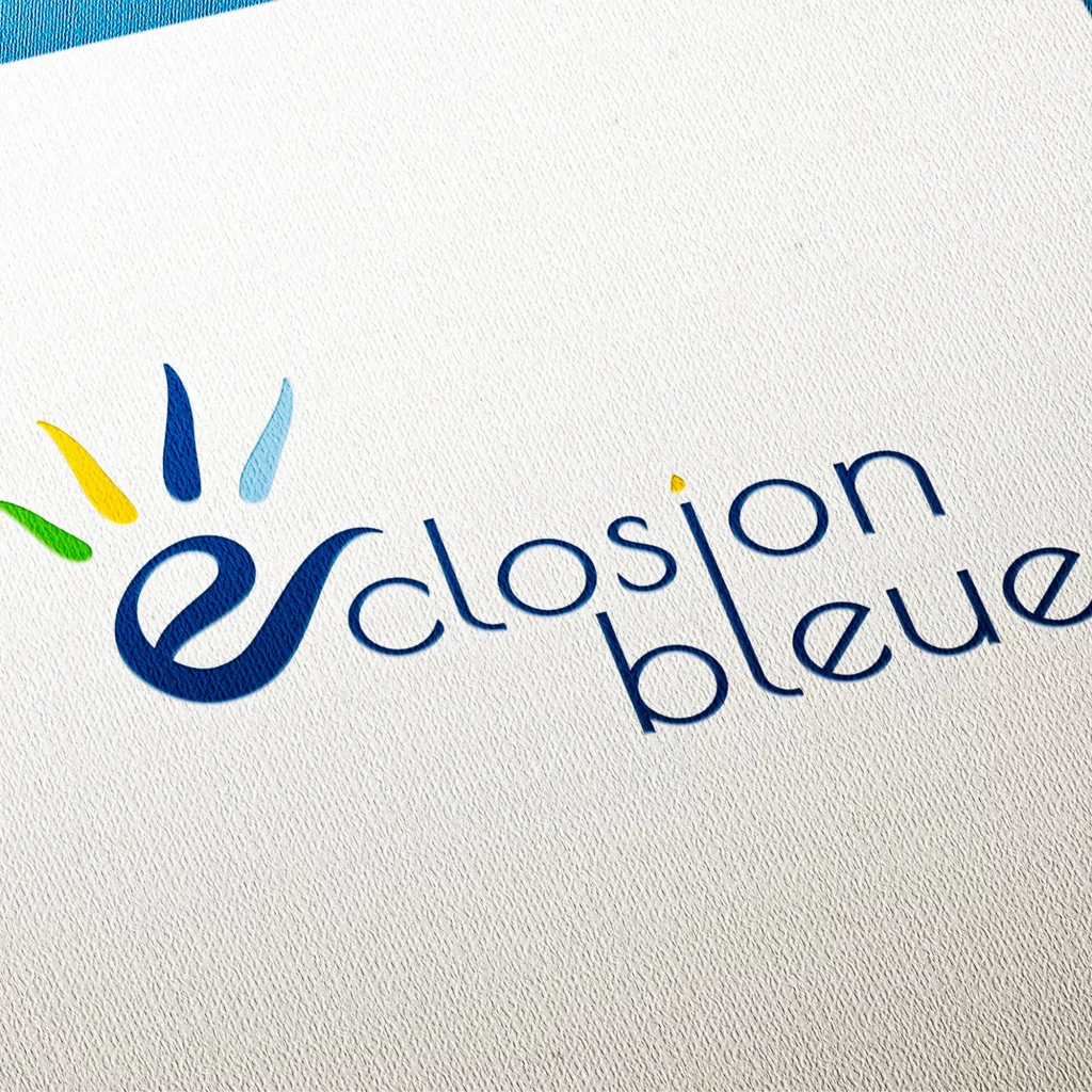 logo de Eclosion Bleue sur un papier texturé